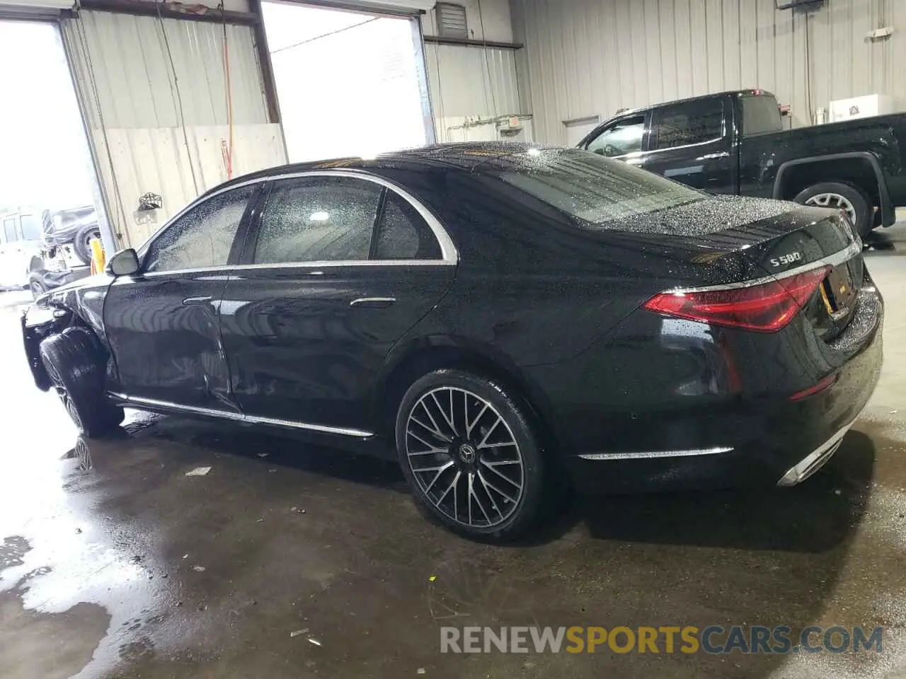 2 Photograph of a damaged car W1K6G7GB2MA045758 MERCEDES-BENZ S-CLASS 2021