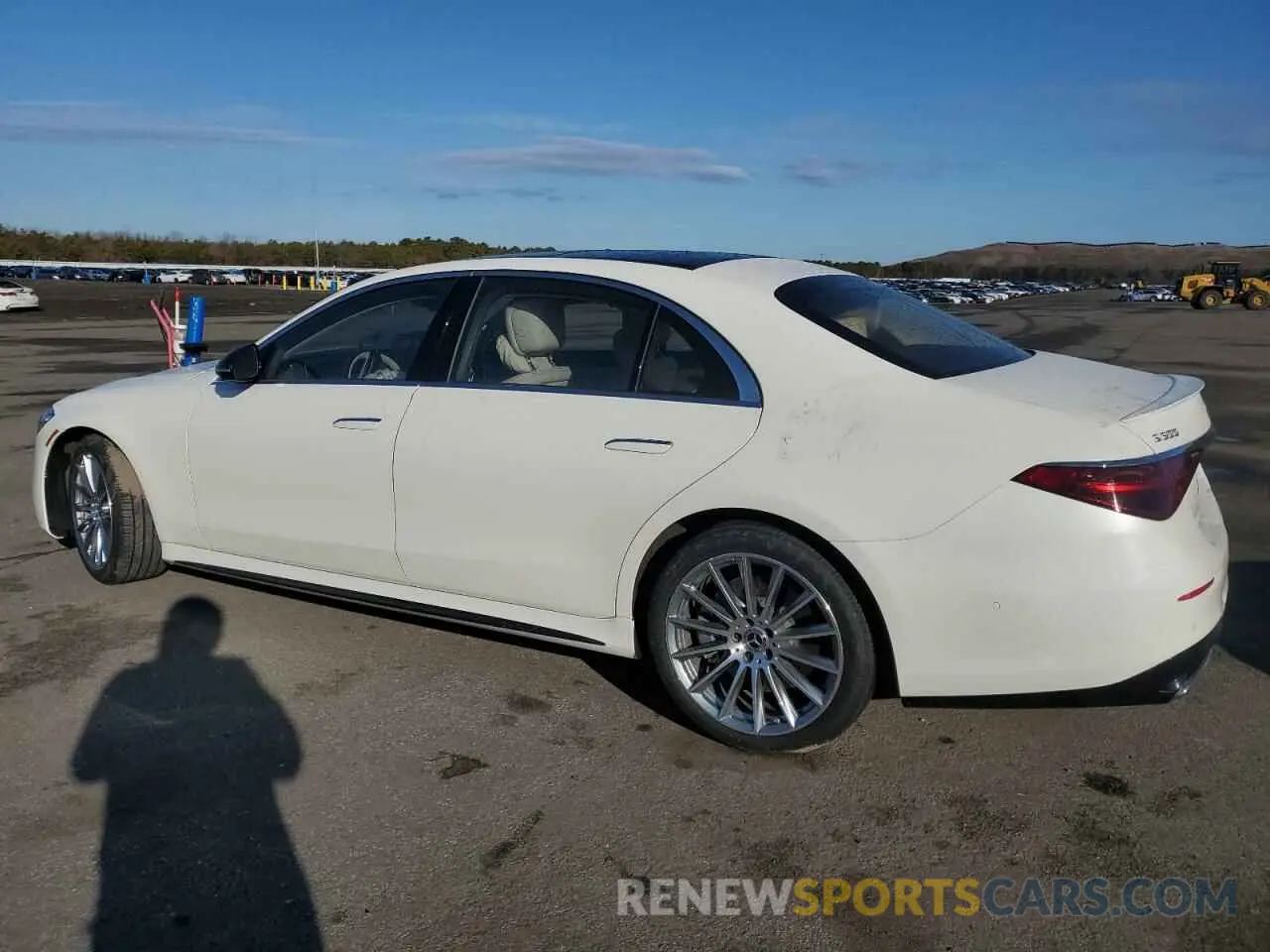 2 Photograph of a damaged car W1K6G6DB5NA166087 MERCEDES-BENZ S-CLASS 2022