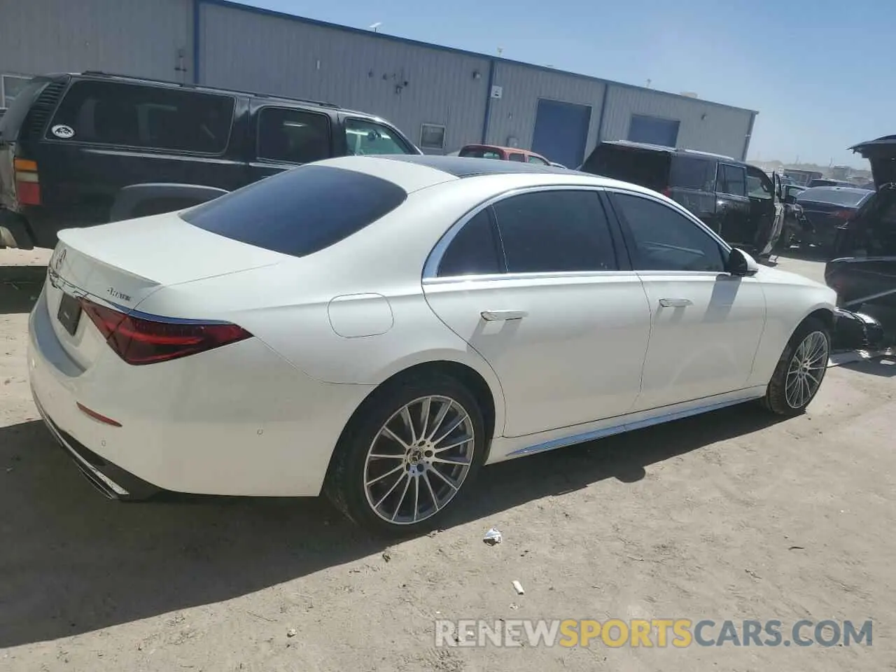 3 Photograph of a damaged car W1K6G6DB6NA157723 MERCEDES-BENZ S-CLASS 2022