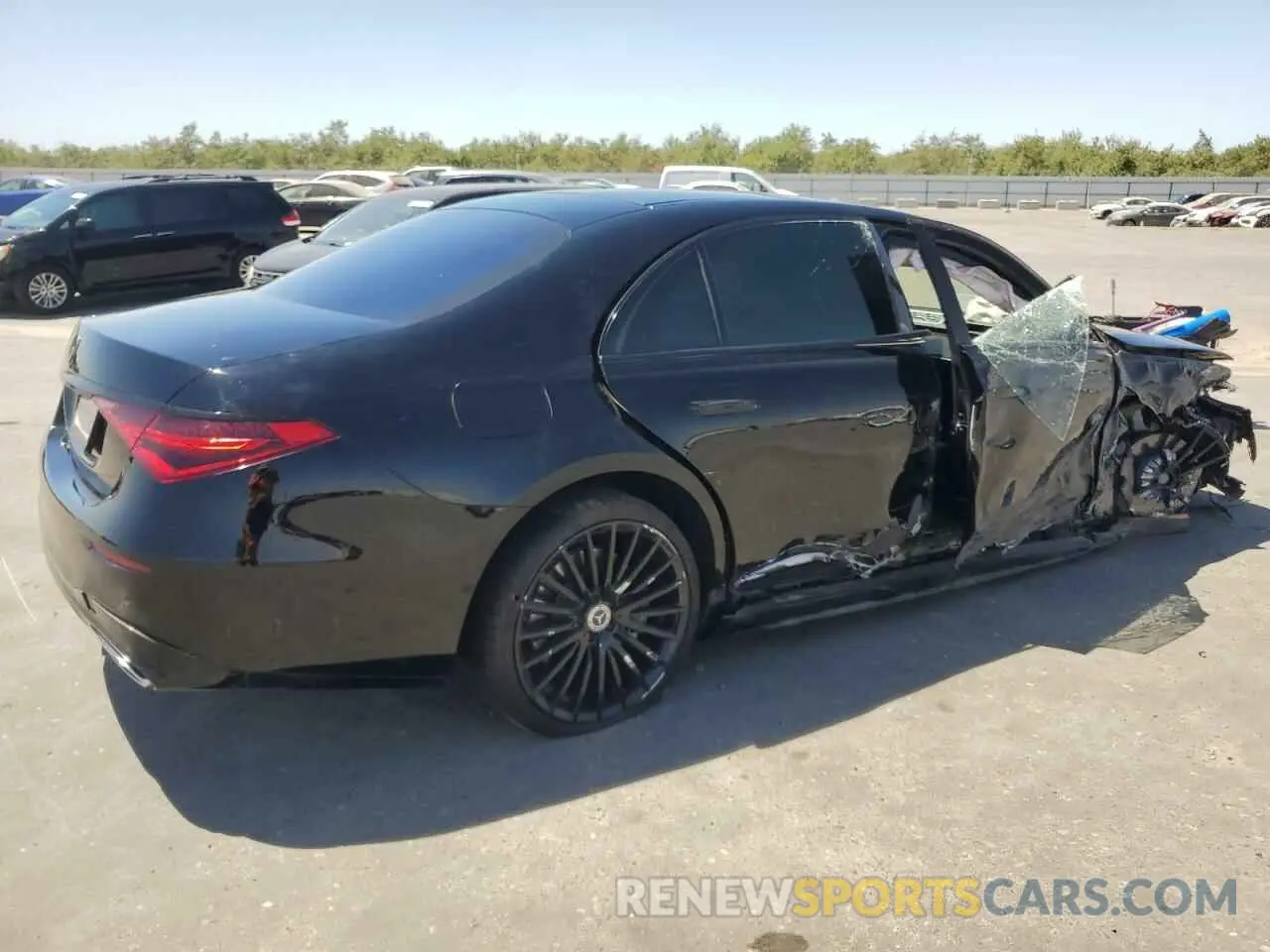 3 Photograph of a damaged car W1K6G6DB7NA165524 MERCEDES-BENZ S-CLASS 2022