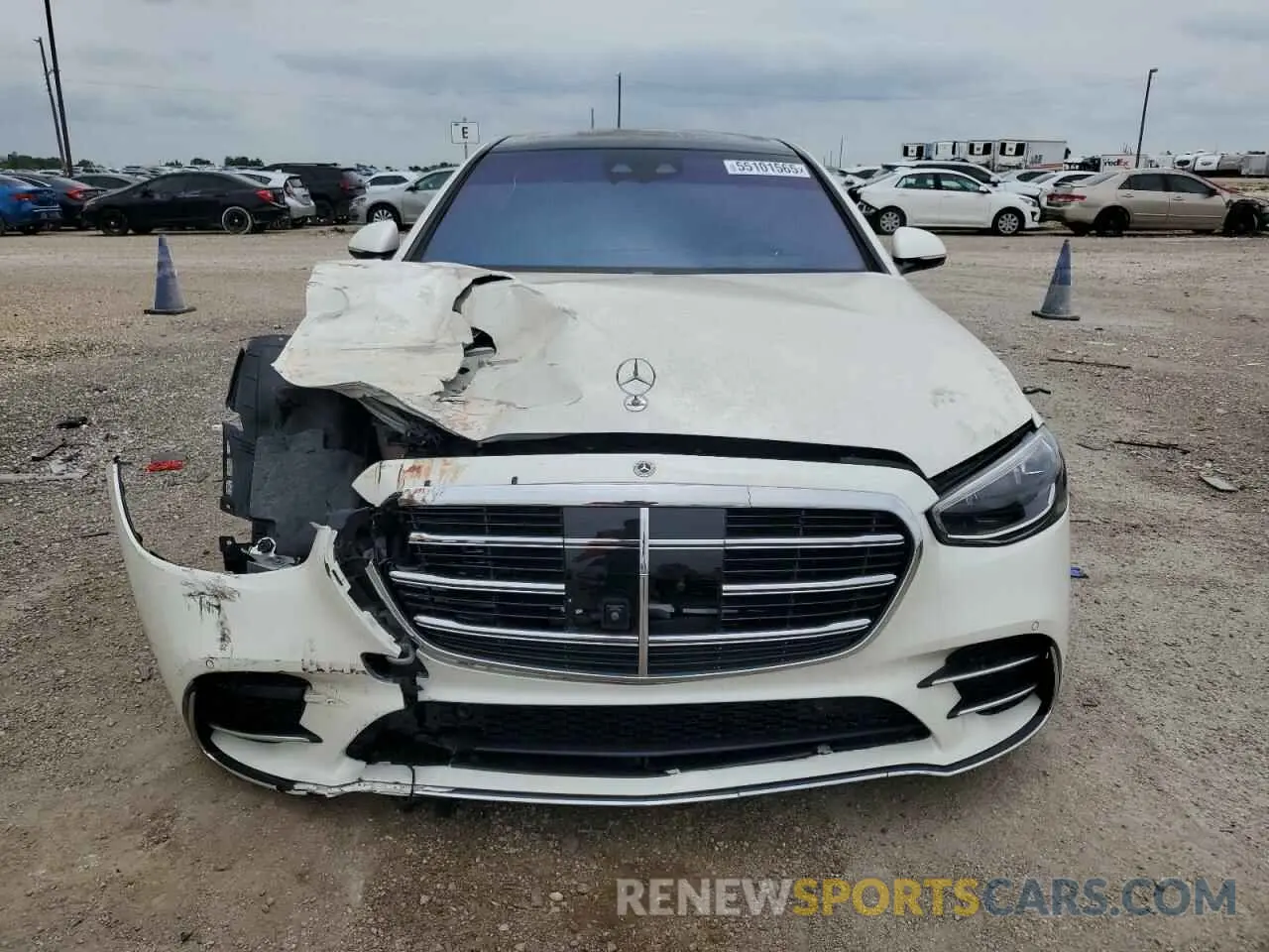 5 Photograph of a damaged car W1K6G6DBXNA166392 MERCEDES-BENZ S-CLASS 2022