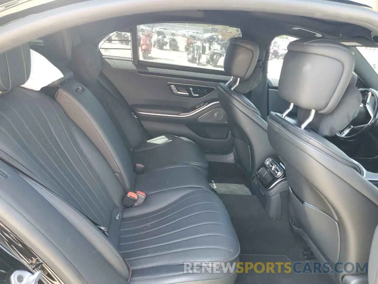 10 Photograph of a damaged car W1K6G7GB2NA074646 MERCEDES-BENZ S-CLASS 2022