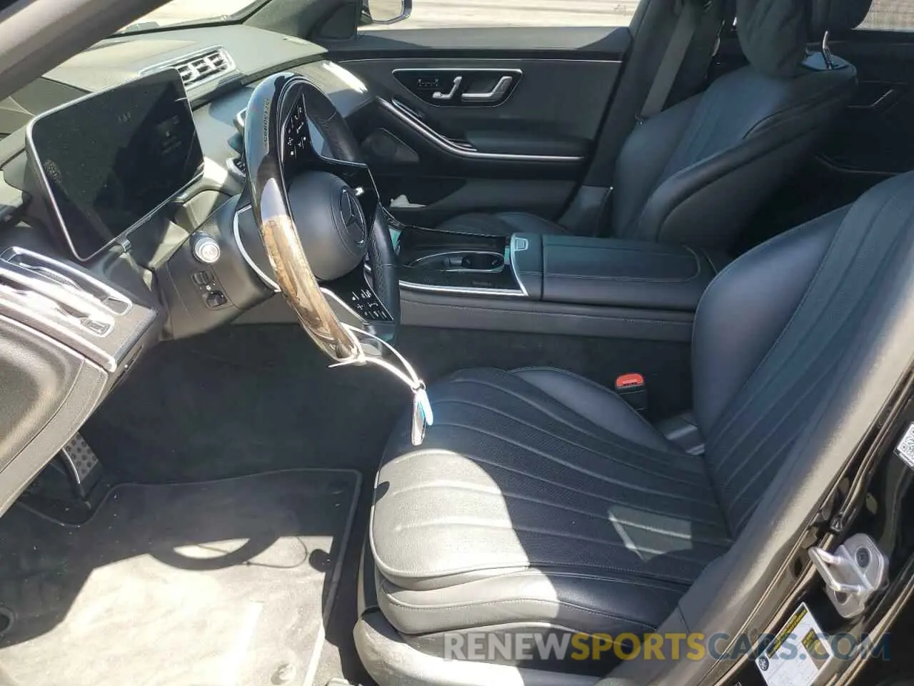 7 Photograph of a damaged car W1K6G7GB2NA074646 MERCEDES-BENZ S-CLASS 2022