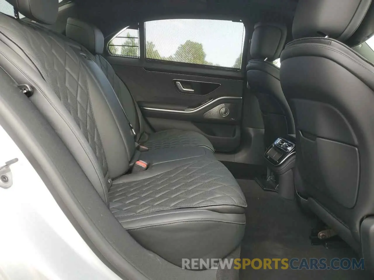 10 Photograph of a damaged car W1K6G7GB4NA097913 MERCEDES-BENZ S-CLASS 2022