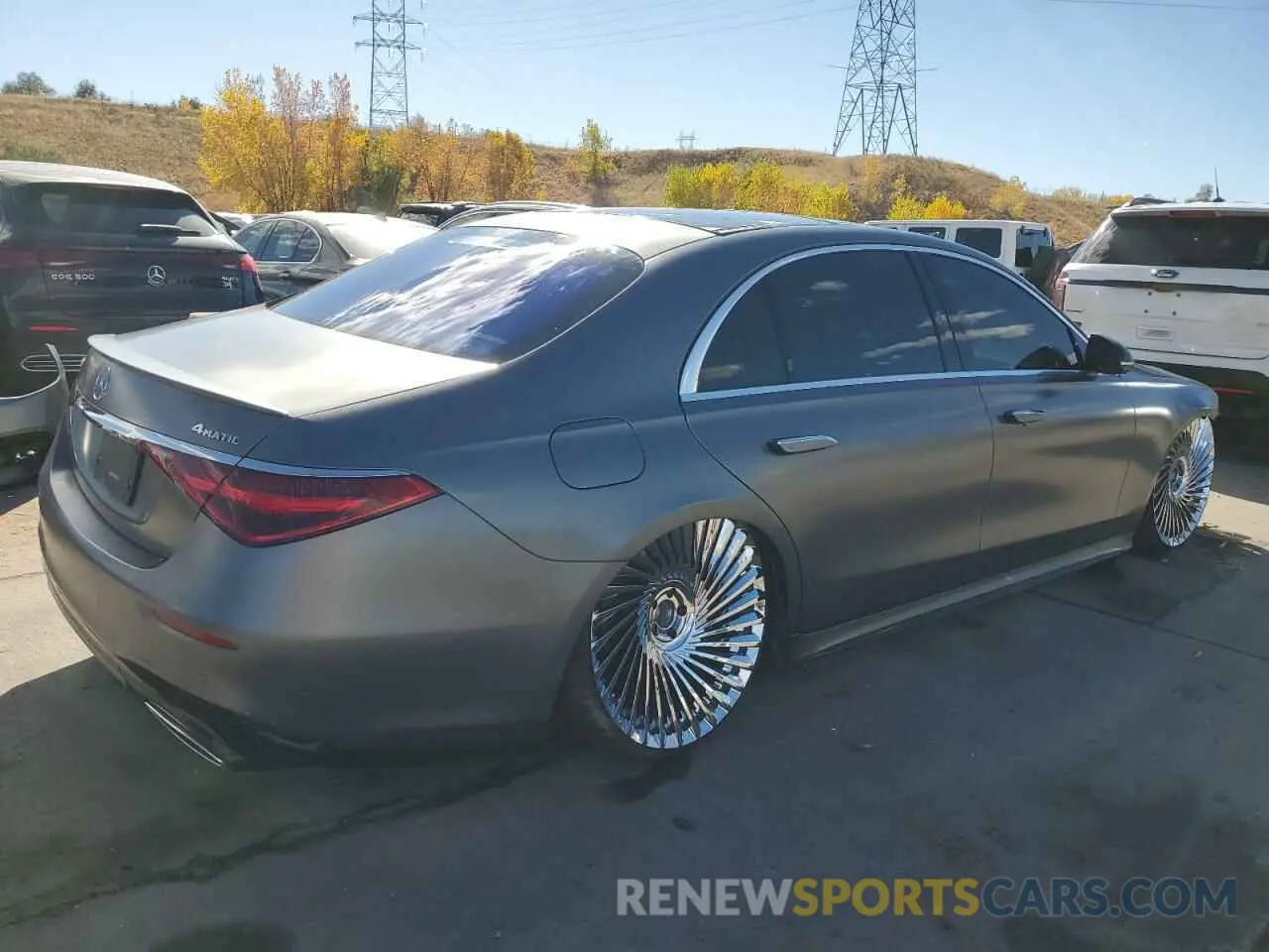 3 Photograph of a damaged car W1K6G7GB8NA105172 MERCEDES-BENZ S-CLASS 2022