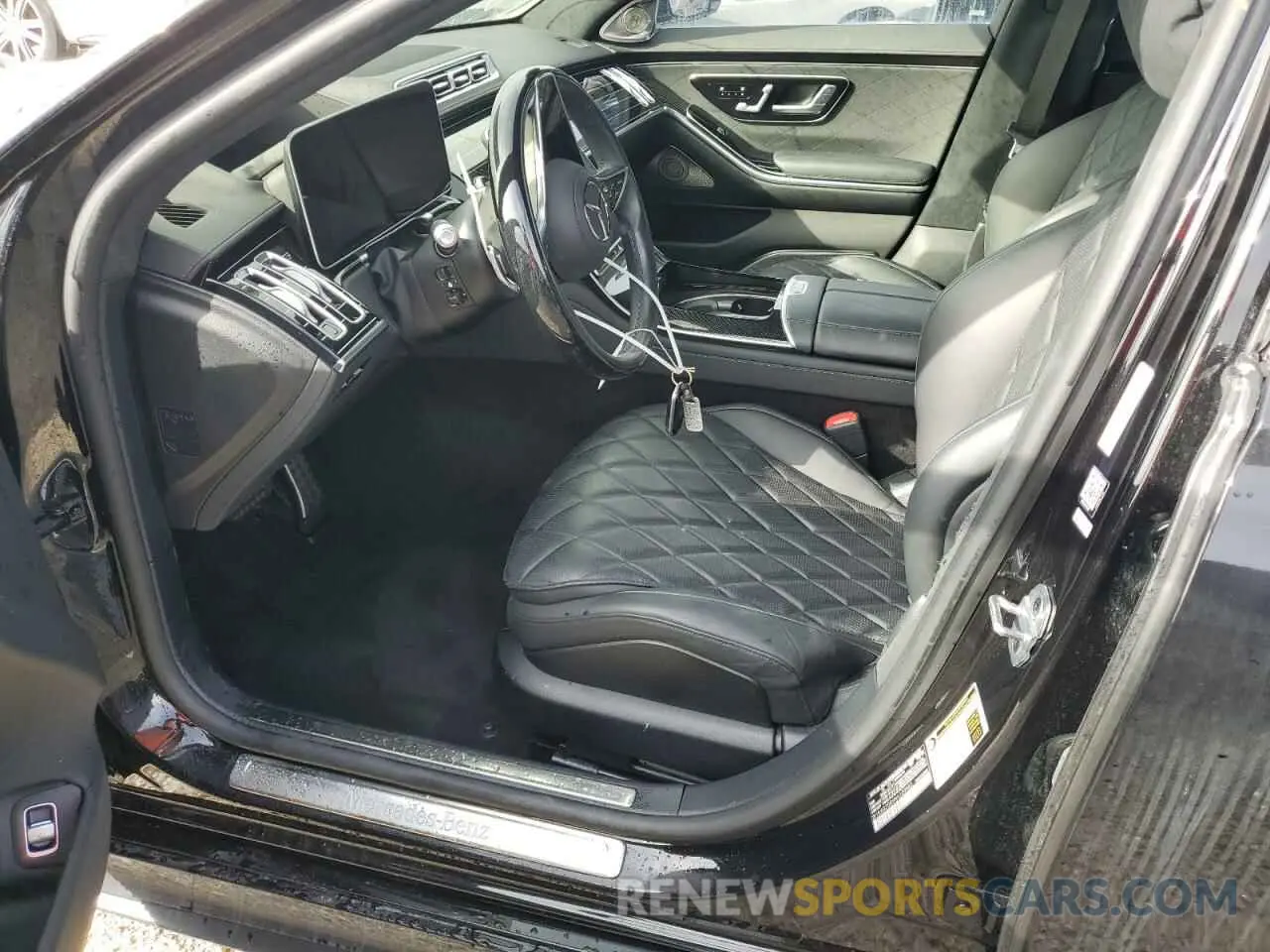 7 Photograph of a damaged car W1K6G7GB9NA129982 MERCEDES-BENZ S-CLASS 2022