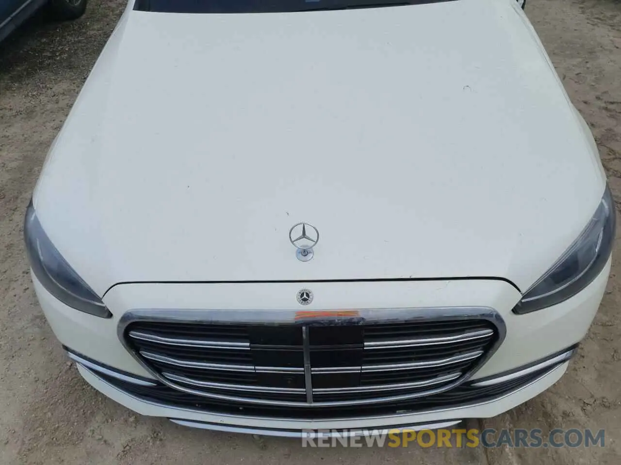 11 Photograph of a damaged car W1K6G7GB9NA132168 MERCEDES-BENZ S-CLASS 2022