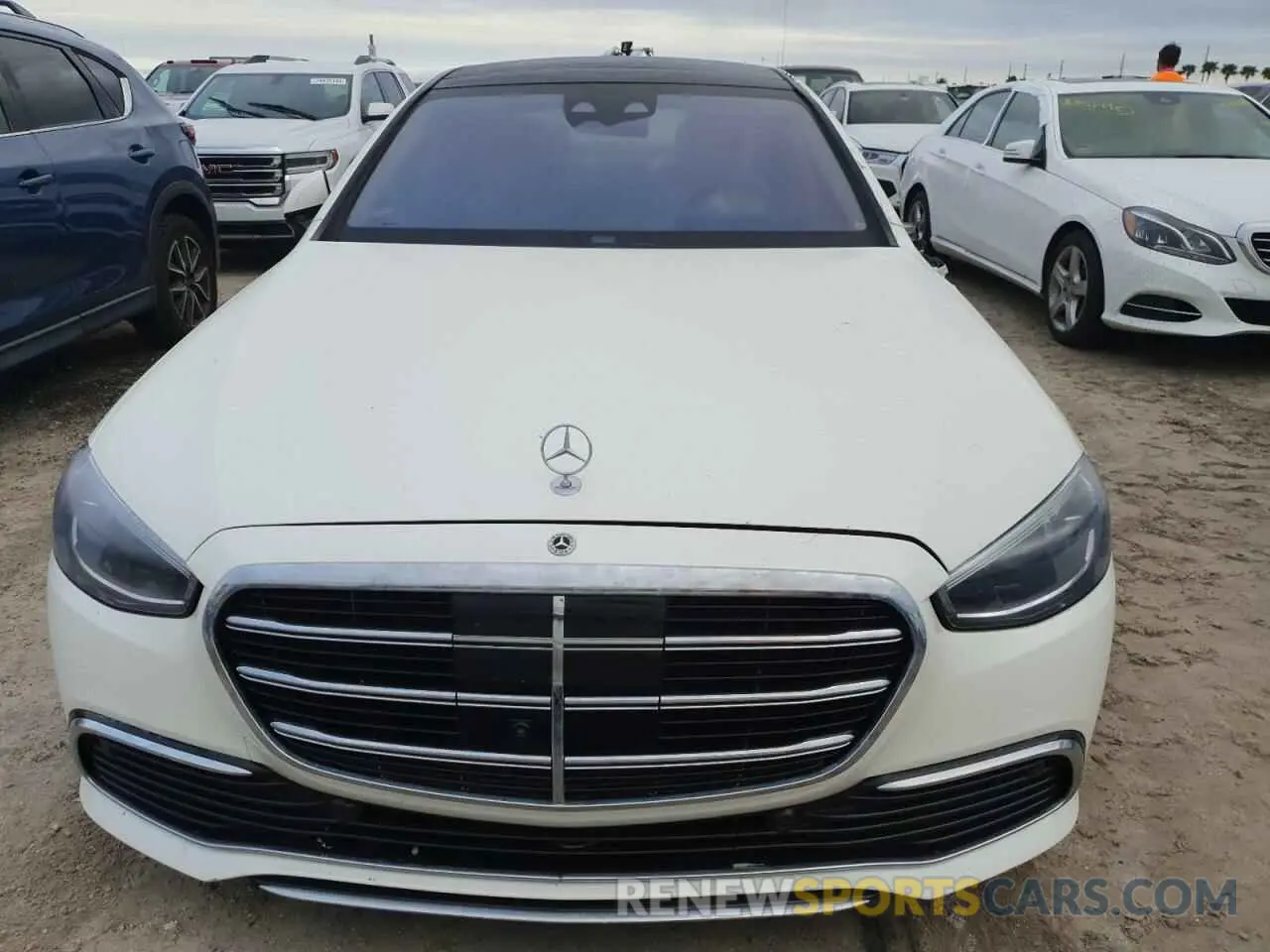 5 Photograph of a damaged car W1K6G7GB9NA132168 MERCEDES-BENZ S-CLASS 2022