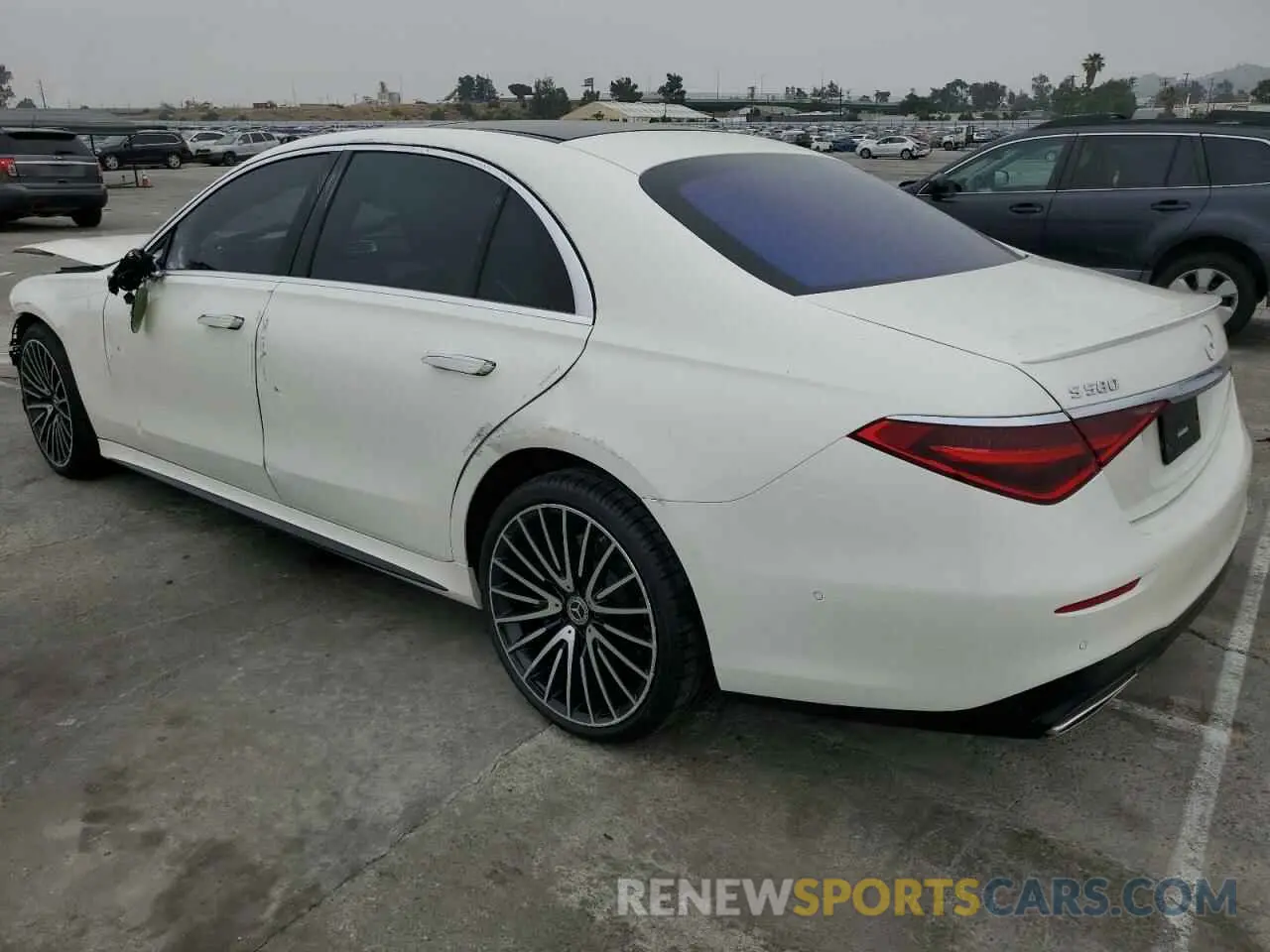 2 Photograph of a damaged car W1K6G7GBXNA127285 MERCEDES-BENZ S-CLASS 2022