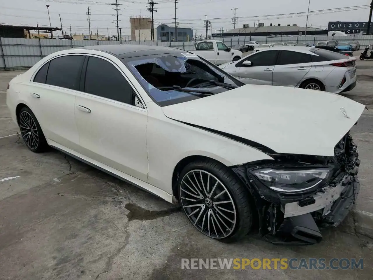 4 Photograph of a damaged car W1K6G7GBXNA127285 MERCEDES-BENZ S-CLASS 2022