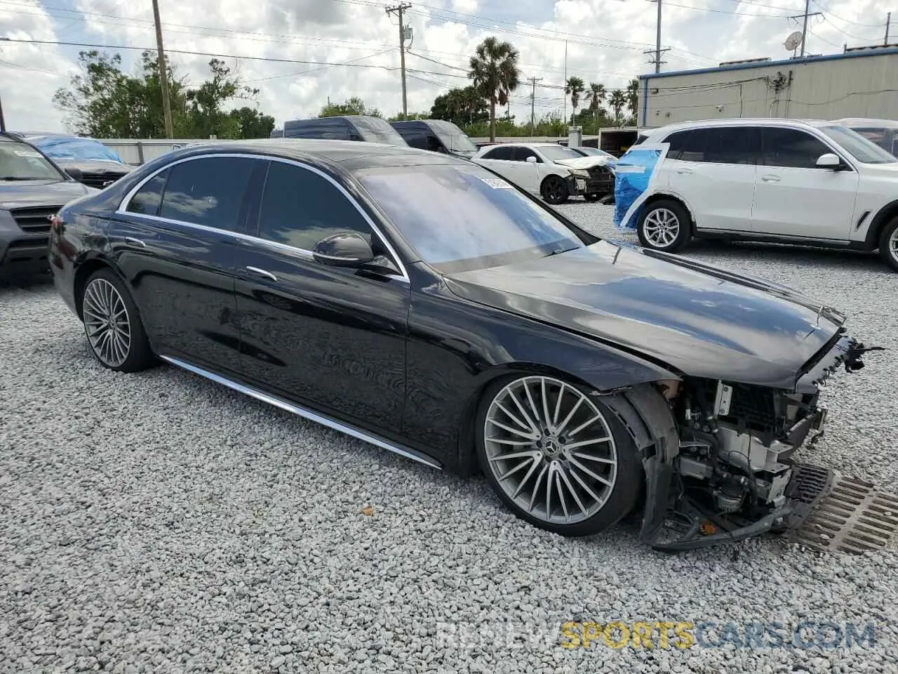4 Photograph of a damaged car W1K6G6DB7PA208777 MERCEDES-BENZ S-CLASS 2023