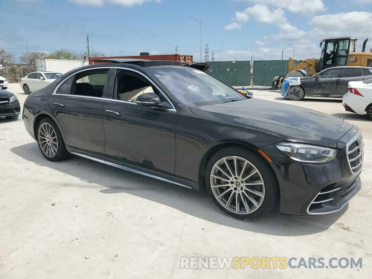 4 Photograph of a damaged car W1K6G7GB7PA167777 MERCEDES-BENZ S-CLASS 2023