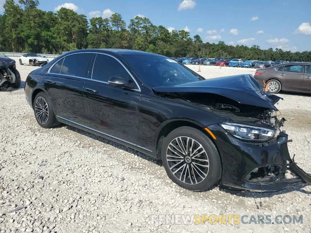 4 Photograph of a damaged car W1K6G6KBXPA201292 MERCEDES-BENZ S S580E 4M 2023