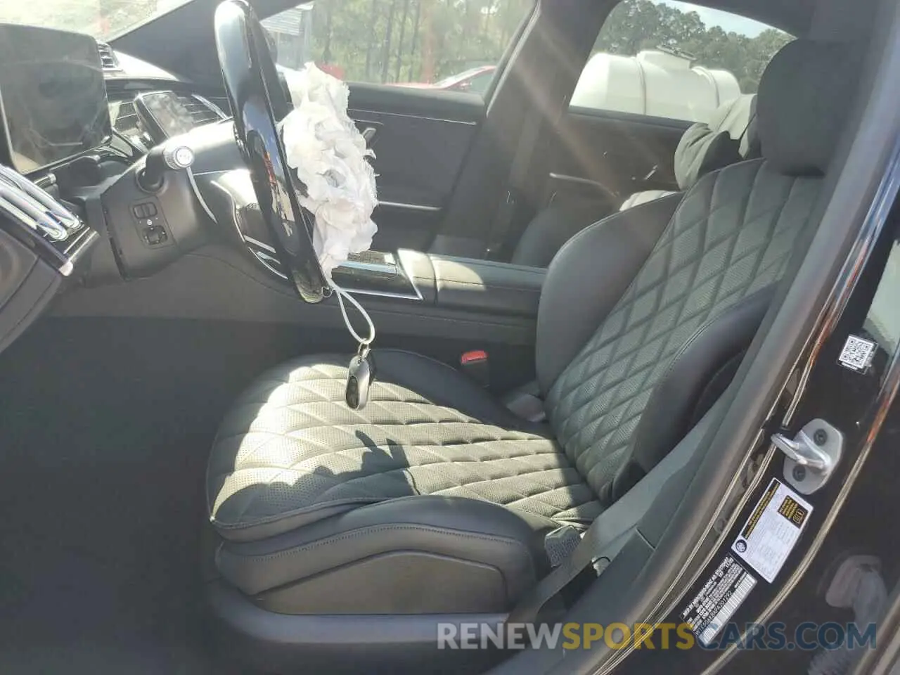 7 Photograph of a damaged car W1K6G6KBXPA201292 MERCEDES-BENZ S S580E 4M 2023