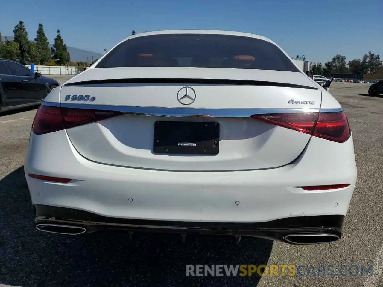 6 Photograph of a damaged car W1K6G6KB3RA294742 MERCEDES-BENZ S S580E 4M 2024
