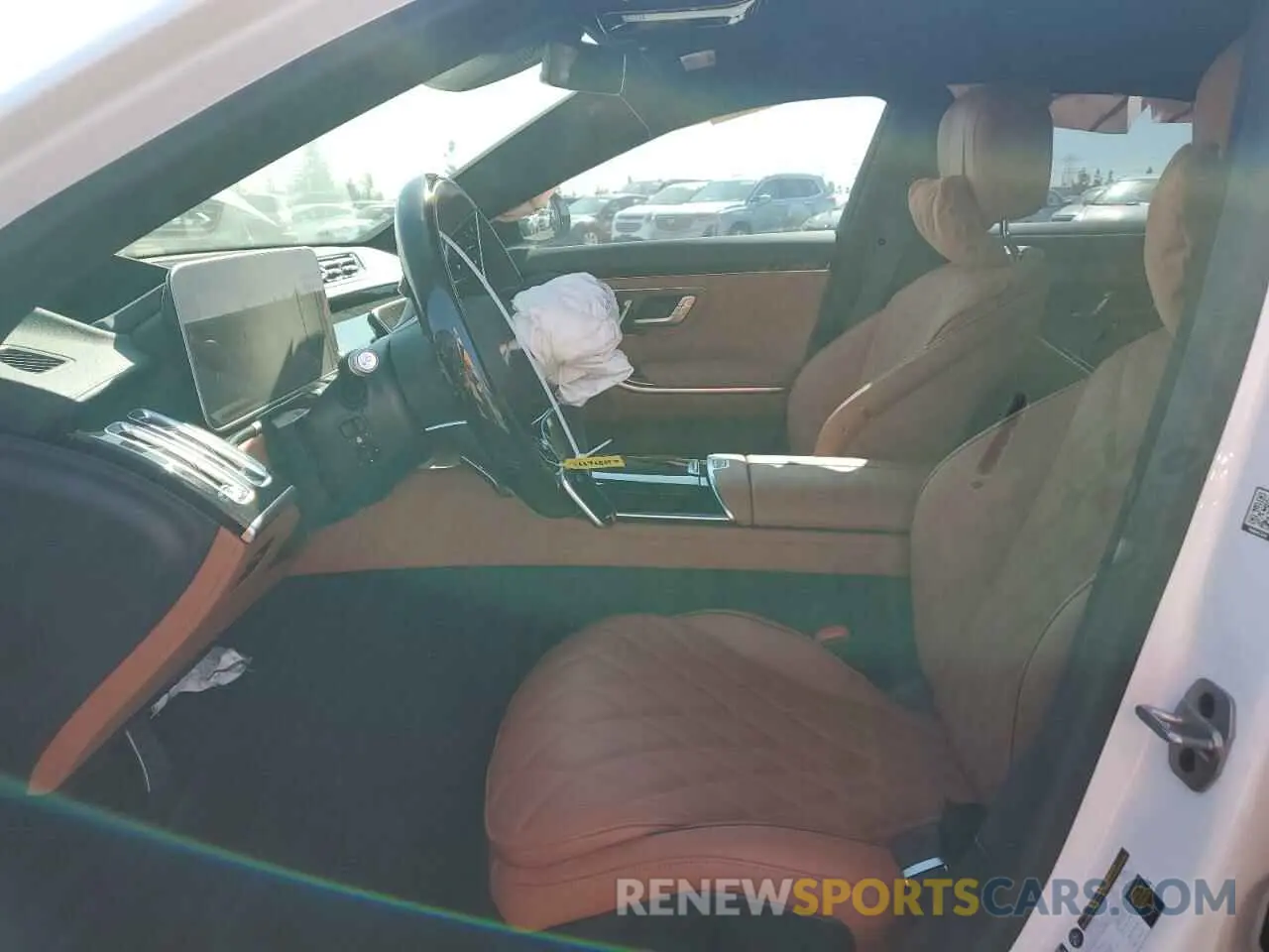 7 Photograph of a damaged car W1K6G6KB3RA294742 MERCEDES-BENZ S S580E 4M 2024