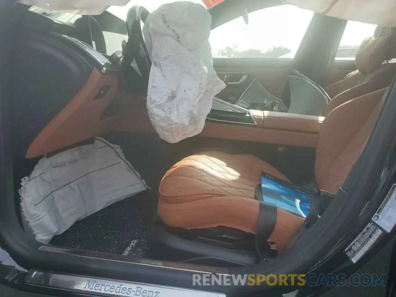 7 Photograph of a damaged car W1K6G6KB9RA304206 MERCEDES-BENZ S S580E 4M 2024