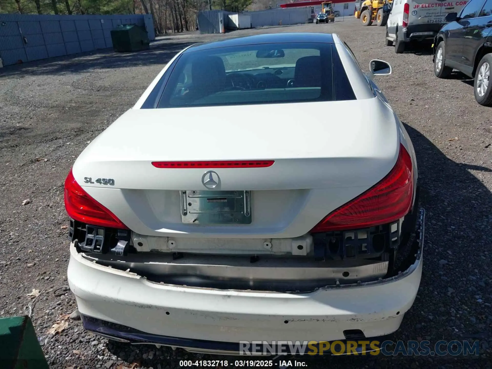 16 Photograph of a damaged car WDDJK6GA8KF056192 MERCEDES-BENZ SL 450 2019