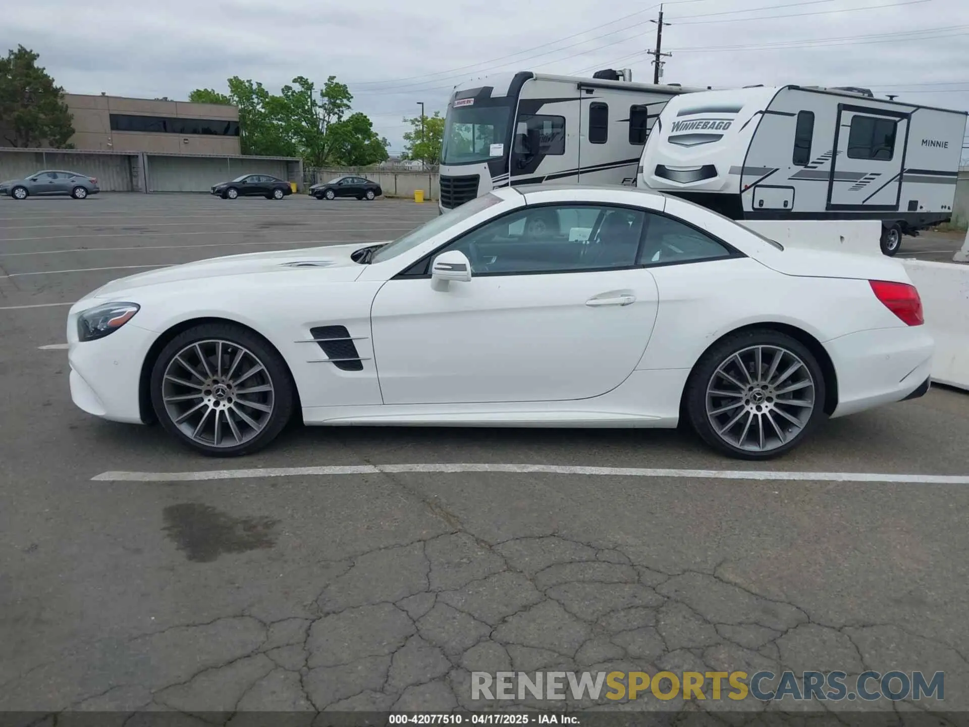 14 Photograph of a damaged car WDDJK6GAXKF055657 MERCEDES-BENZ SL 450 2019