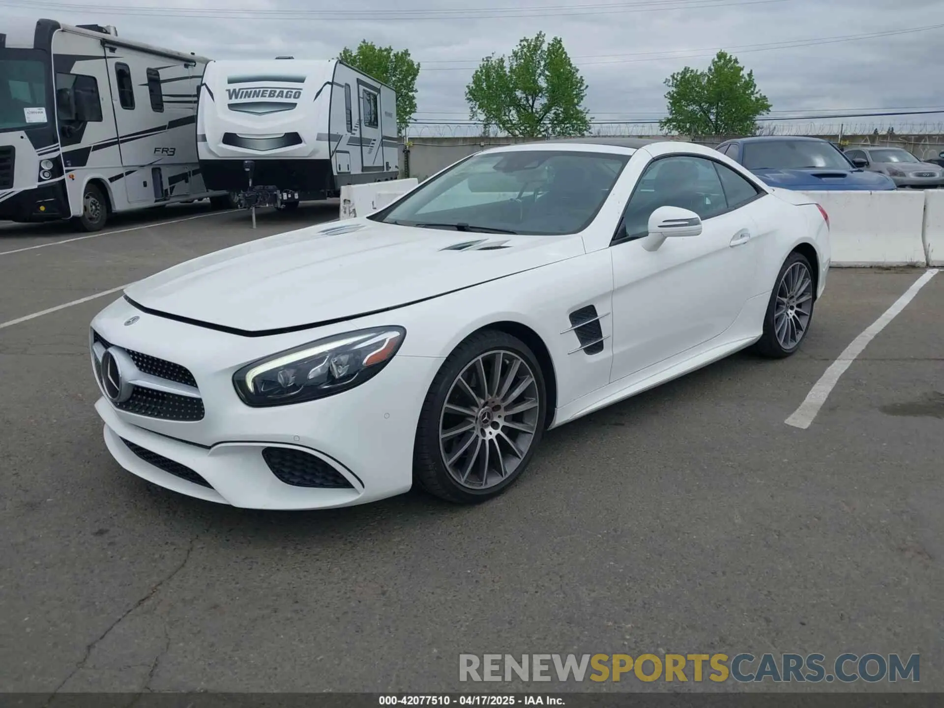 2 Photograph of a damaged car WDDJK6GAXKF055657 MERCEDES-BENZ SL 450 2019