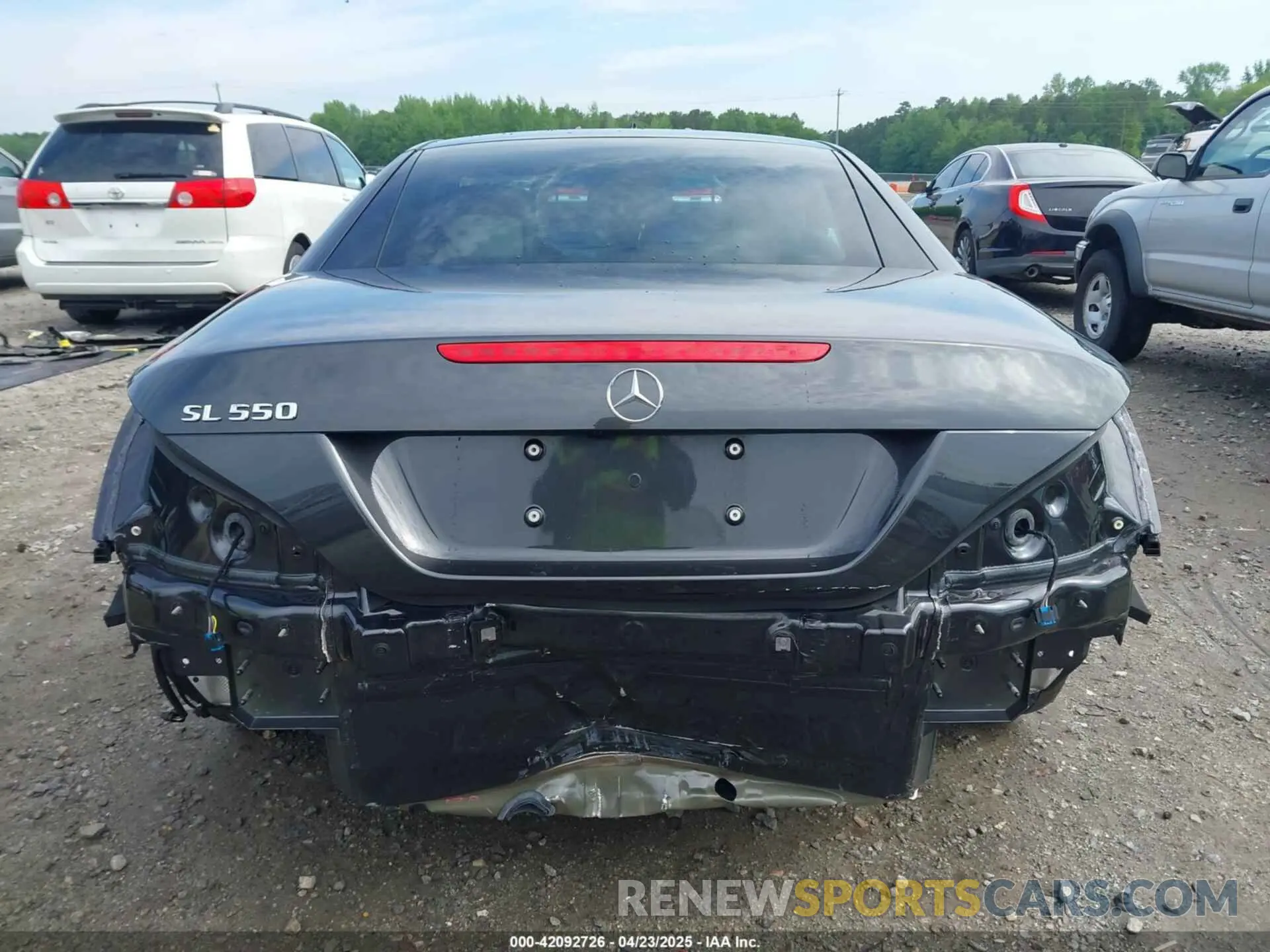 17 Photograph of a damaged car WDDJK7DA5LF058607 MERCEDES-BENZ SL 550 2020