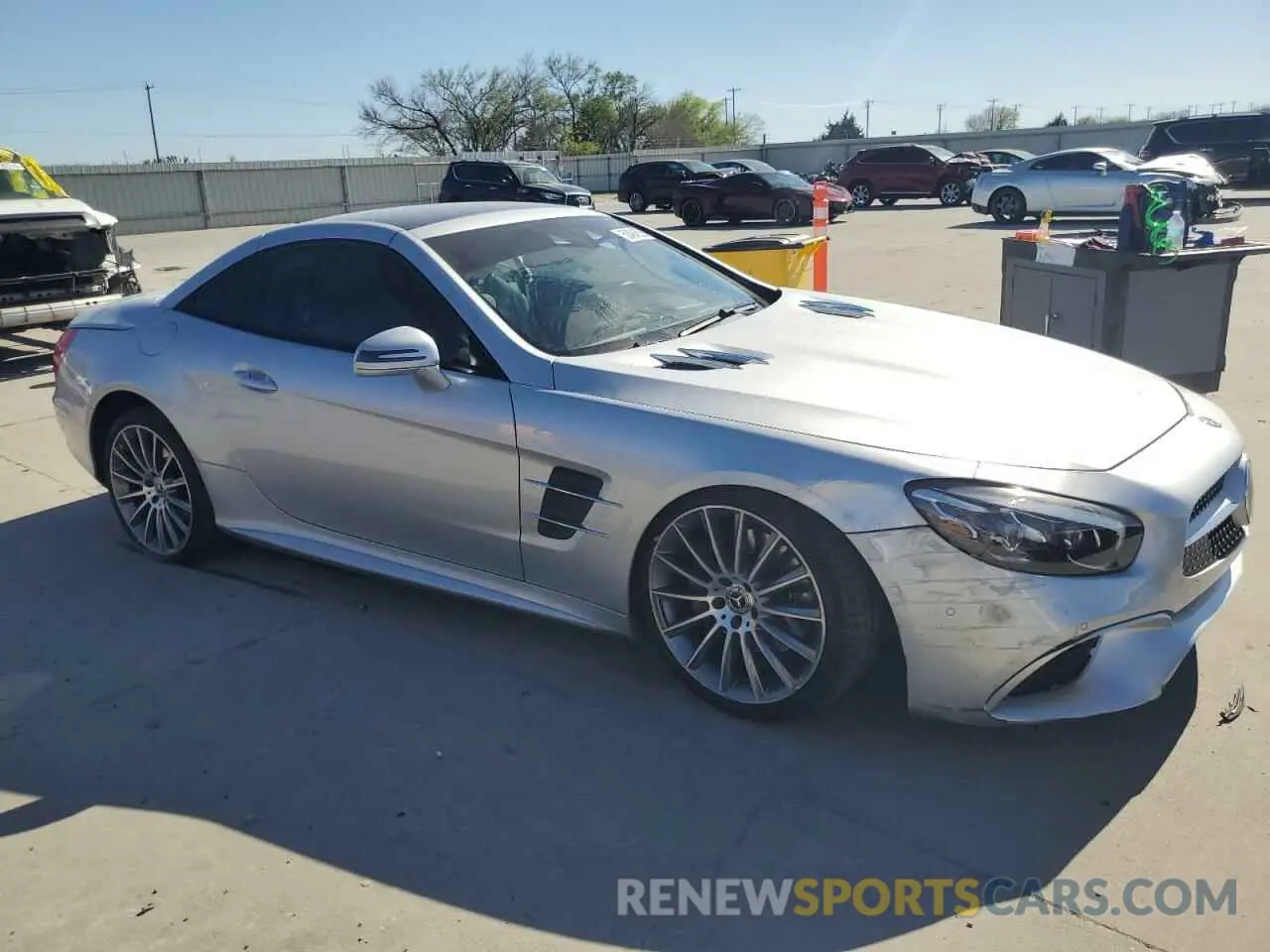 4 Photograph of a damaged car WDDJK6GA1KF055546 MERCEDES-BENZ SL-CLASS 2019