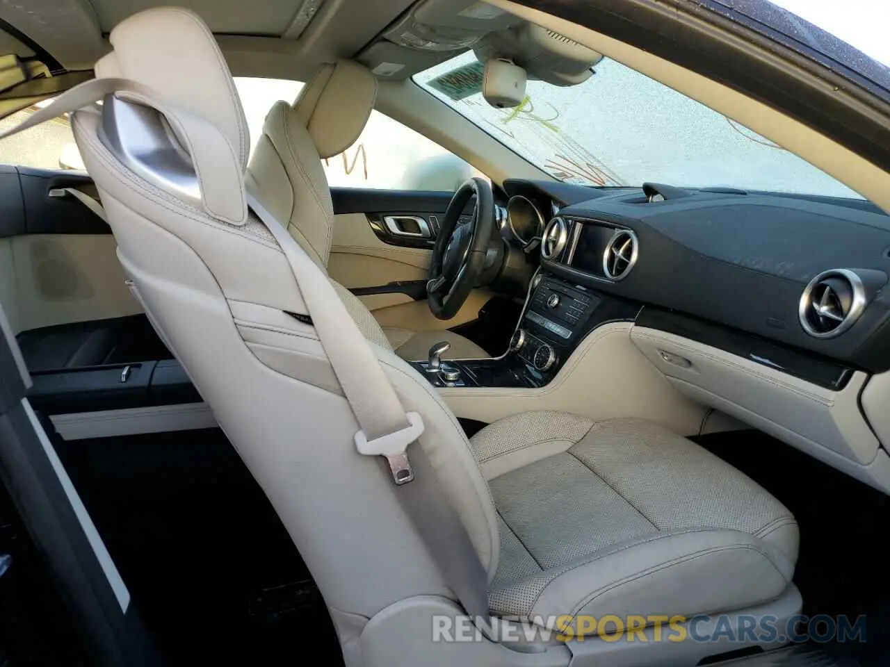 5 Photograph of a damaged car WDDJK6GA2KF055457 MERCEDES-BENZ SL-CLASS 2019