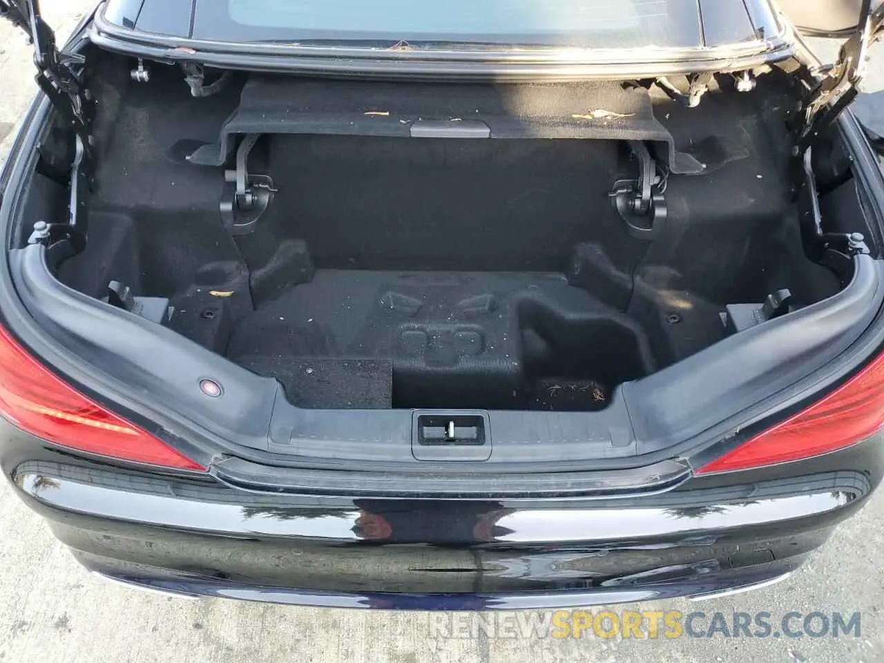 6 Photograph of a damaged car W1KJK6GA3LF061527 MERCEDES-BENZ SL-CLASS 2020