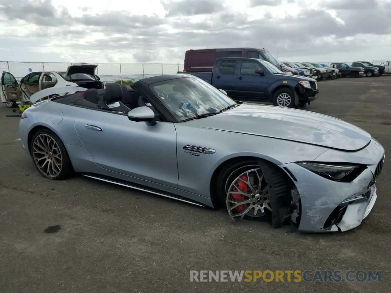 4 Photograph of a damaged car W1KVK8AB5NF004716 MERCEDES-BENZ SL-CLASS 2022