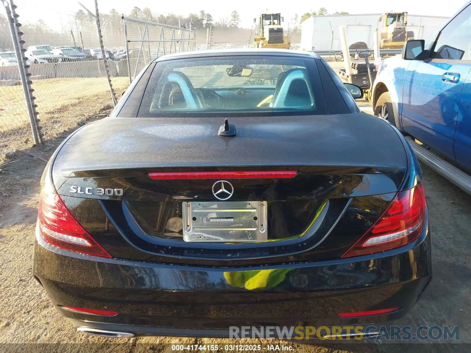 16 Photograph of a damaged car WDDPK3JA1KF160119 MERCEDES-BENZ SLC 300 2019