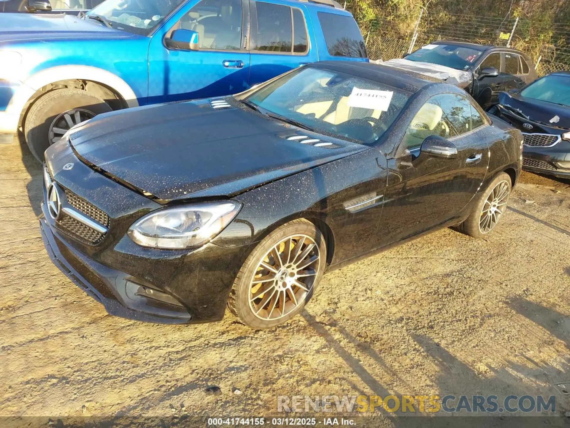 2 Photograph of a damaged car WDDPK3JA1KF160119 MERCEDES-BENZ SLC 300 2019