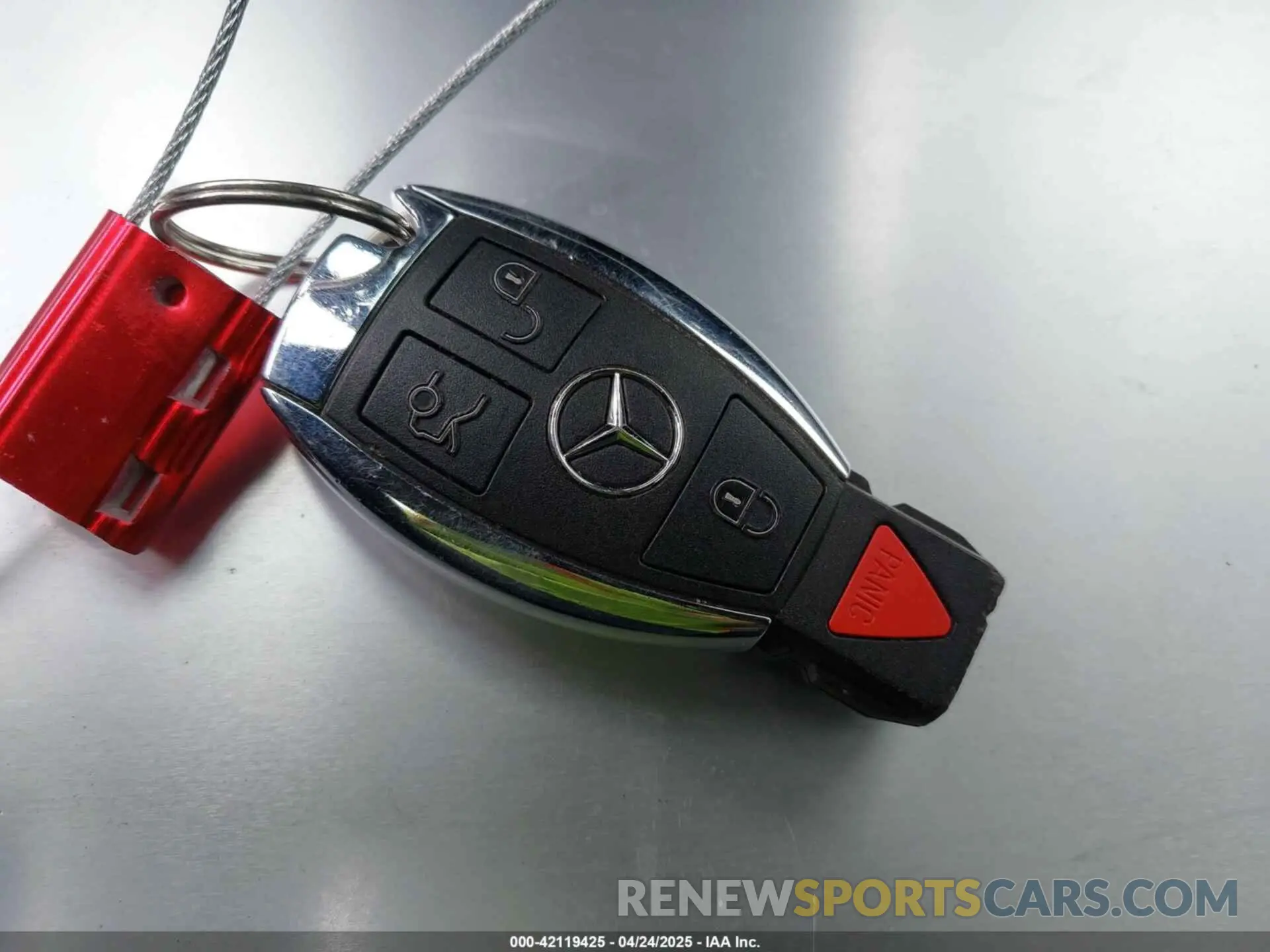 11 Photograph of a damaged car W1KPK3JA7LF170171 MERCEDES-BENZ SLC 300 2020