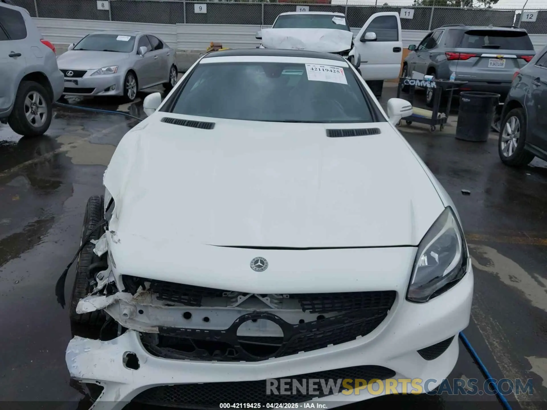 12 Photograph of a damaged car W1KPK3JA7LF170171 MERCEDES-BENZ SLC 300 2020