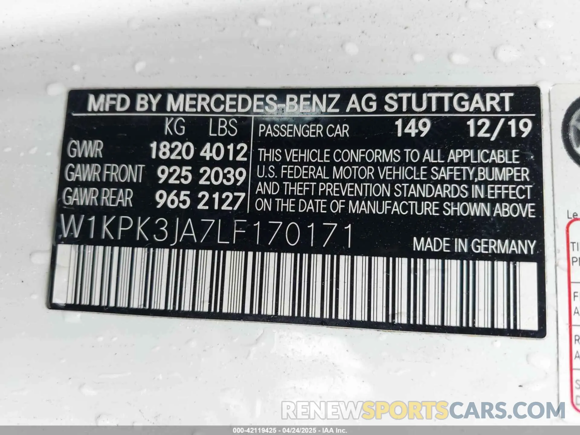 9 Photograph of a damaged car W1KPK3JA7LF170171 MERCEDES-BENZ SLC 300 2020