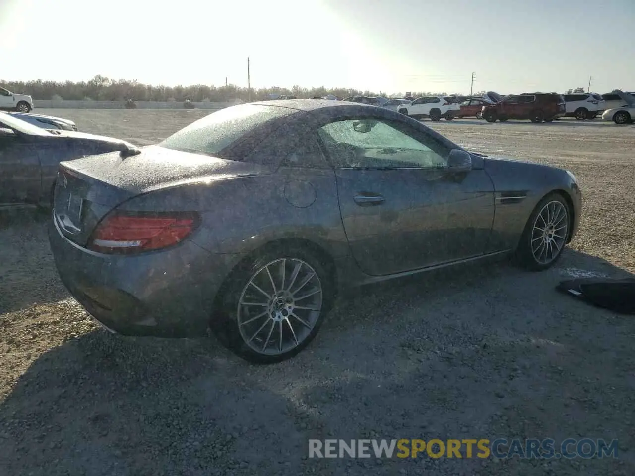 3 Photograph of a damaged car WDDPK3JAXKF160071 MERCEDES-BENZ SLC-CLASS 2019