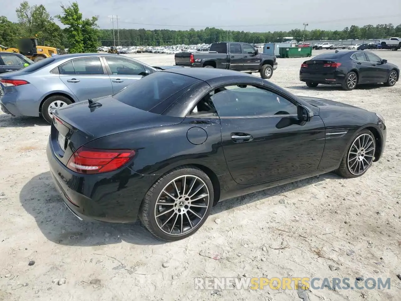 3 Photograph of a damaged car WDDPK3JAXKF160281 MERCEDES-BENZ SLC-CLASS 2019