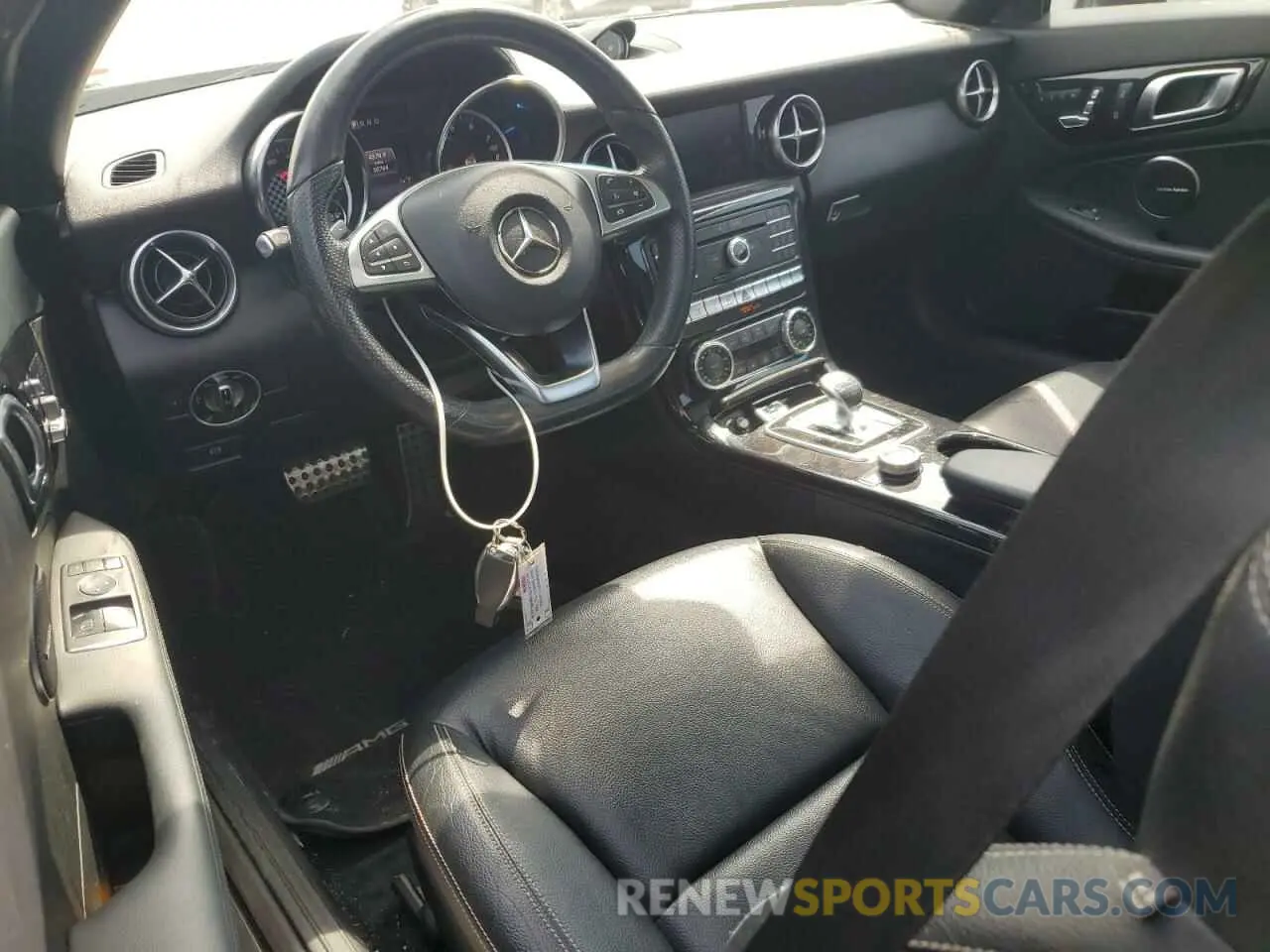 8 Photograph of a damaged car WDDPK3JAXKF160281 MERCEDES-BENZ SLC-CLASS 2019