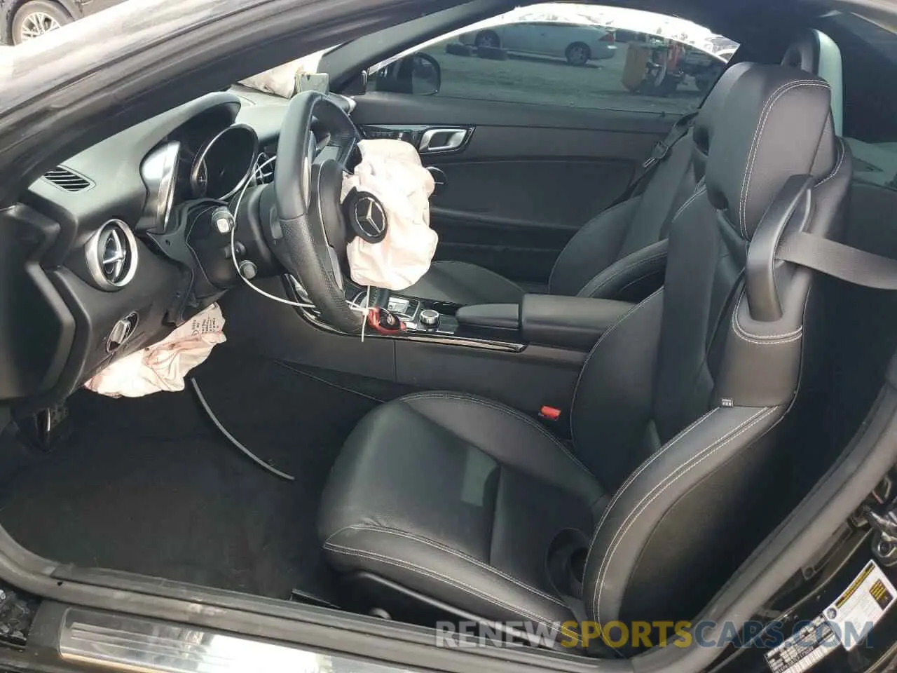 7 Photograph of a damaged car W1KPK3JA7LF173099 MERCEDES-BENZ SLC-CLASS 2020