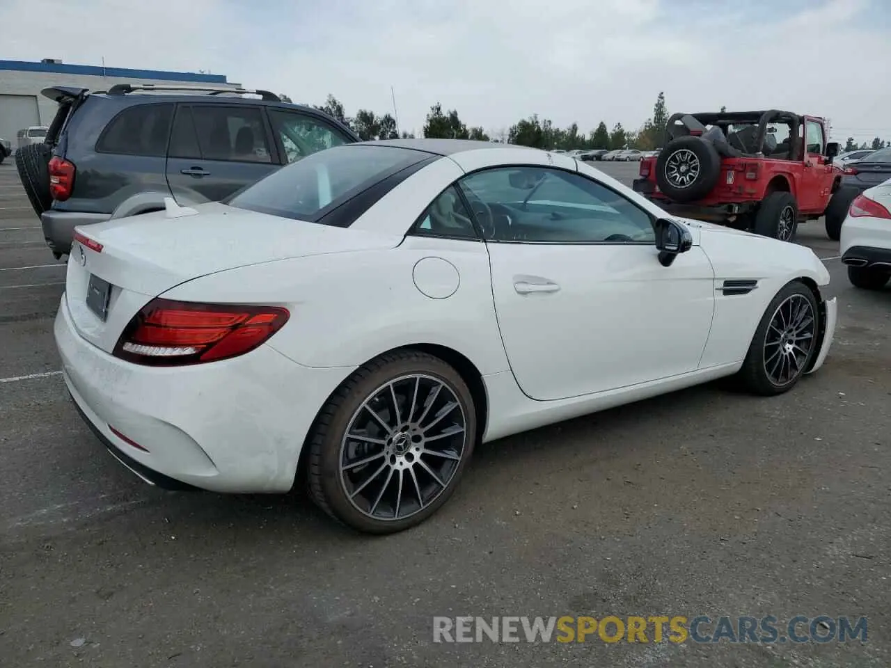 3 Photograph of a damaged car W1KPK3JA9LF172102 MERCEDES-BENZ SLC-CLASS 2020