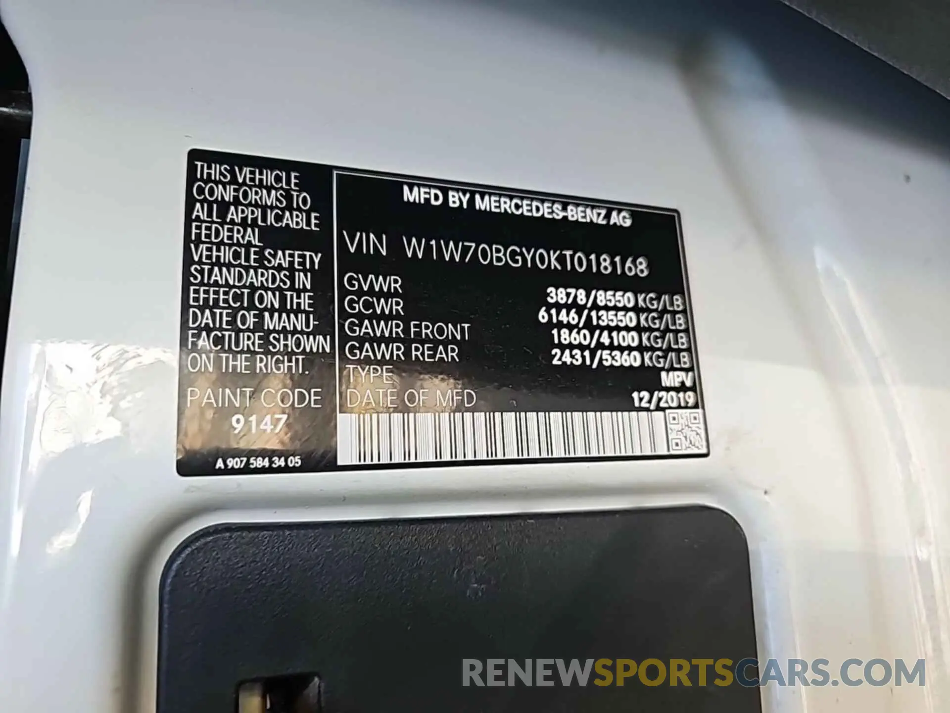 19 Photograph of a damaged car W1W70BGY0KT018168 MERCEDES-BENZ SPRINTER 1500 2019