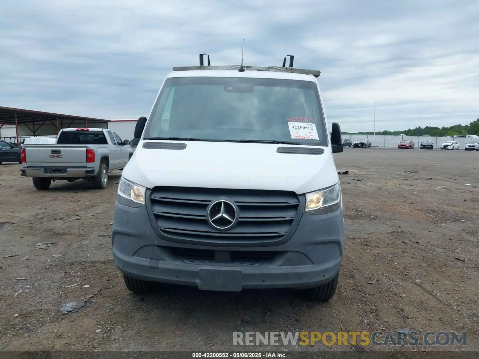 12 Photograph of a damaged car WD3PE7ED0KT010222 MERCEDES-BENZ SPRINTER 1500 2019