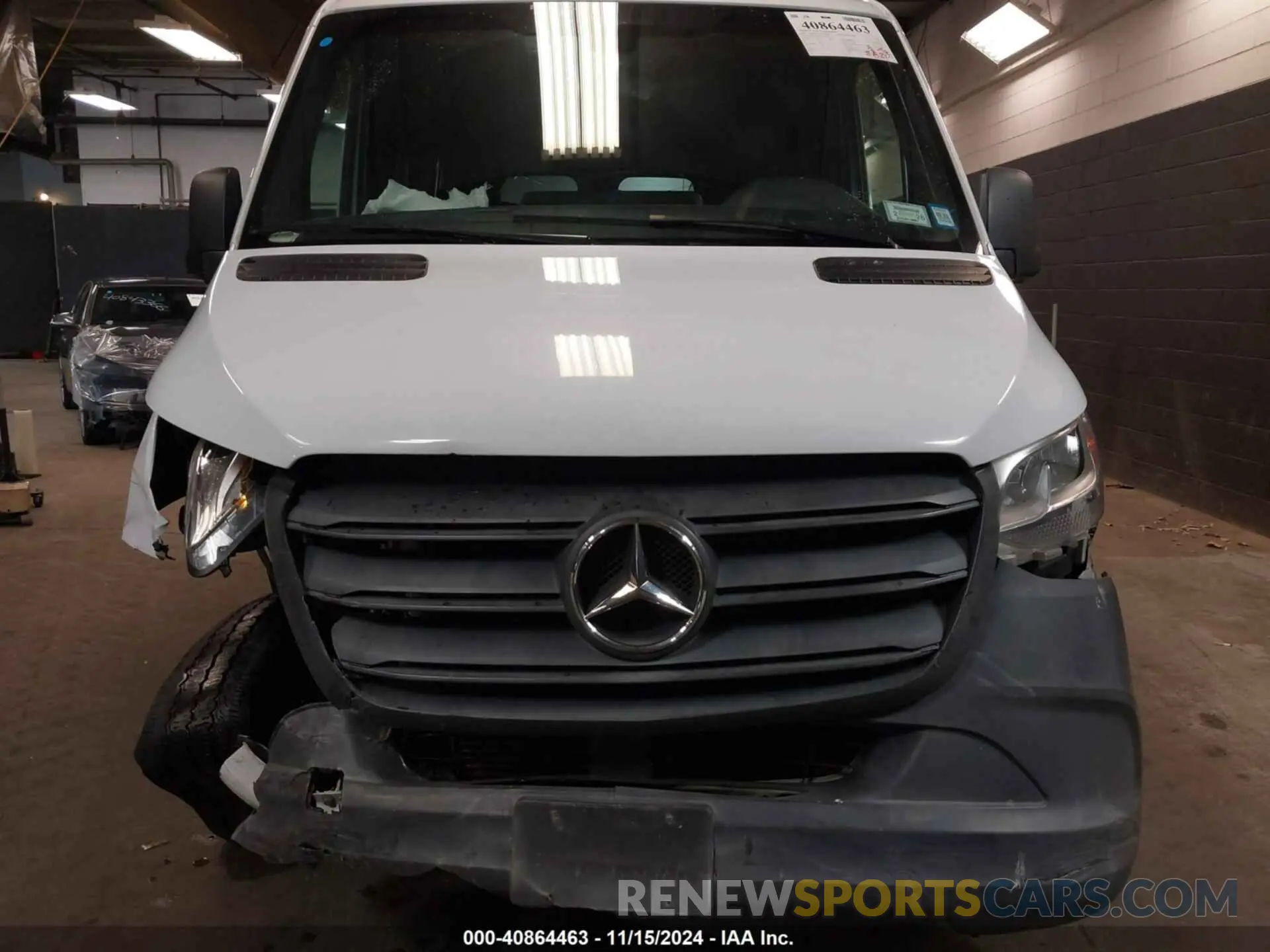 12 Photograph of a damaged car WD4PE7ED8KT015888 MERCEDES-BENZ SPRINTER 1500 2019