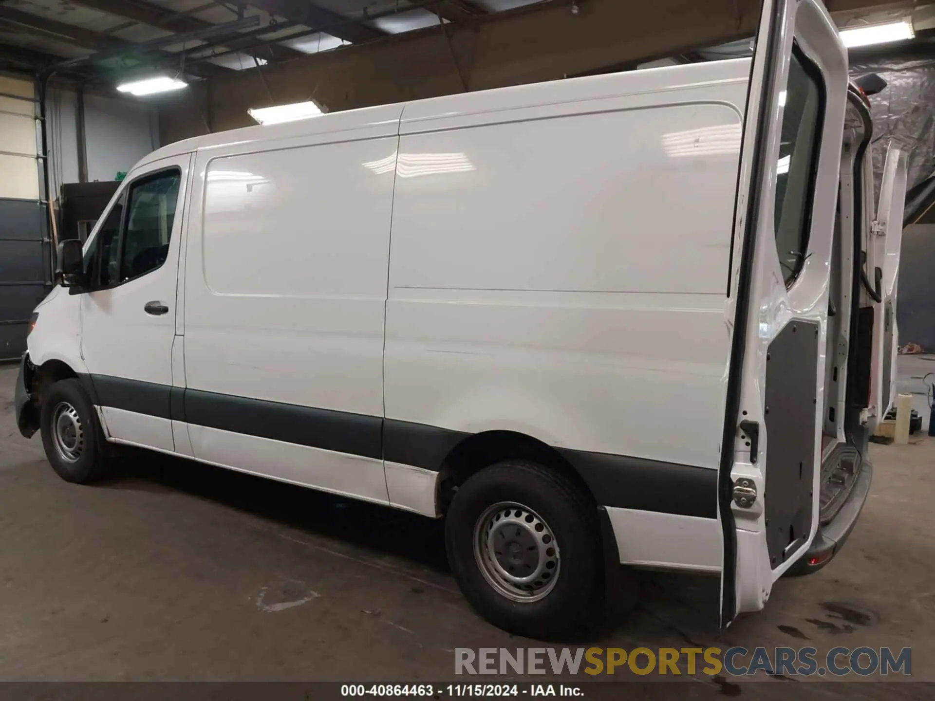 3 Photograph of a damaged car WD4PE7ED8KT015888 MERCEDES-BENZ SPRINTER 1500 2019