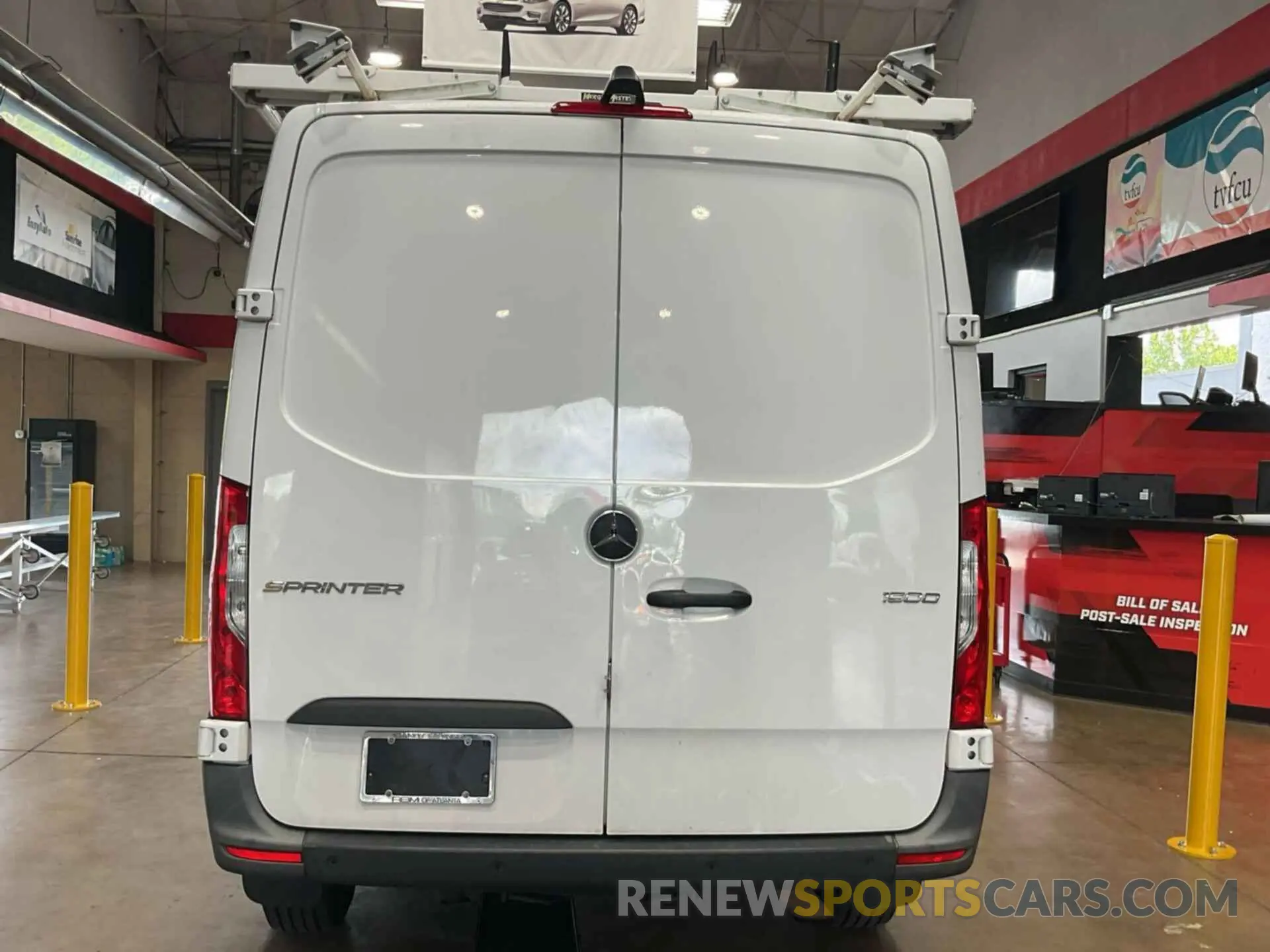 15 Photograph of a damaged car W1Y70BGY1MT066787 MERCEDES-BENZ SPRINTER 1500 2021