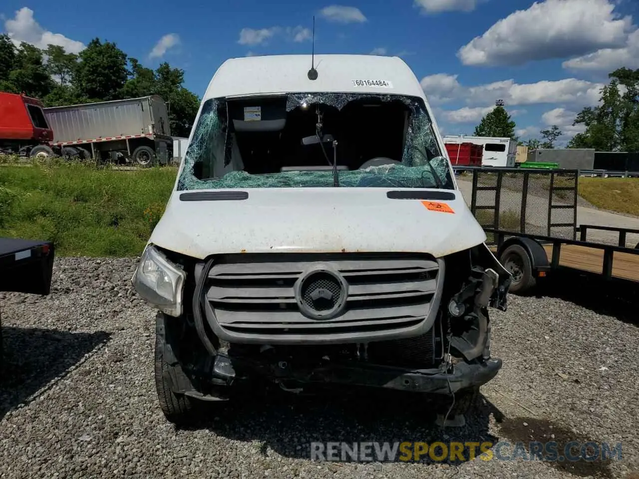 5 Photograph of a damaged car W1W4EDHY4KP198942 MERCEDES-BENZ SPRINTER 2019