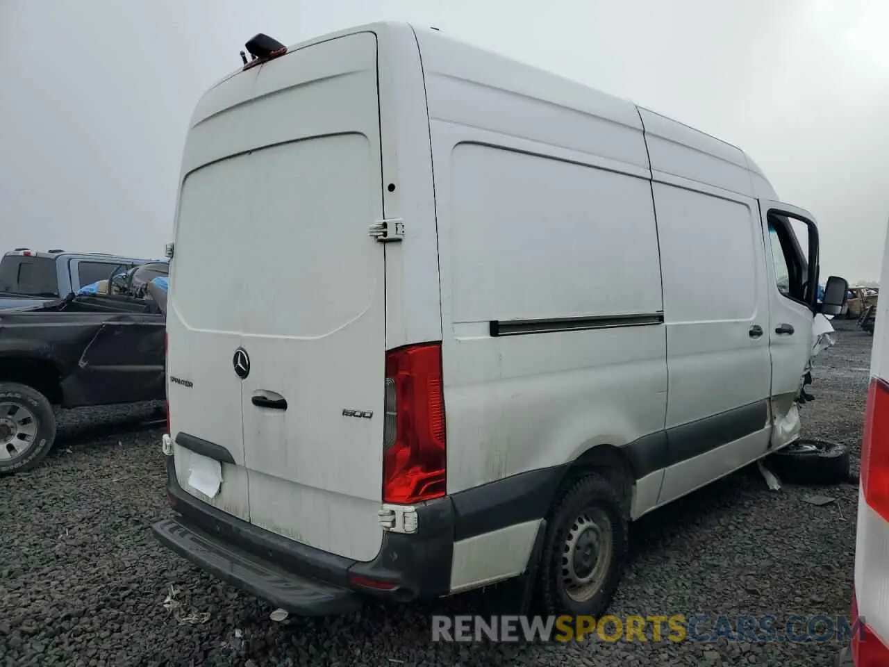3 Photograph of a damaged car WD3PE7ED6KT016445 MERCEDES-BENZ SPRINTER 2019