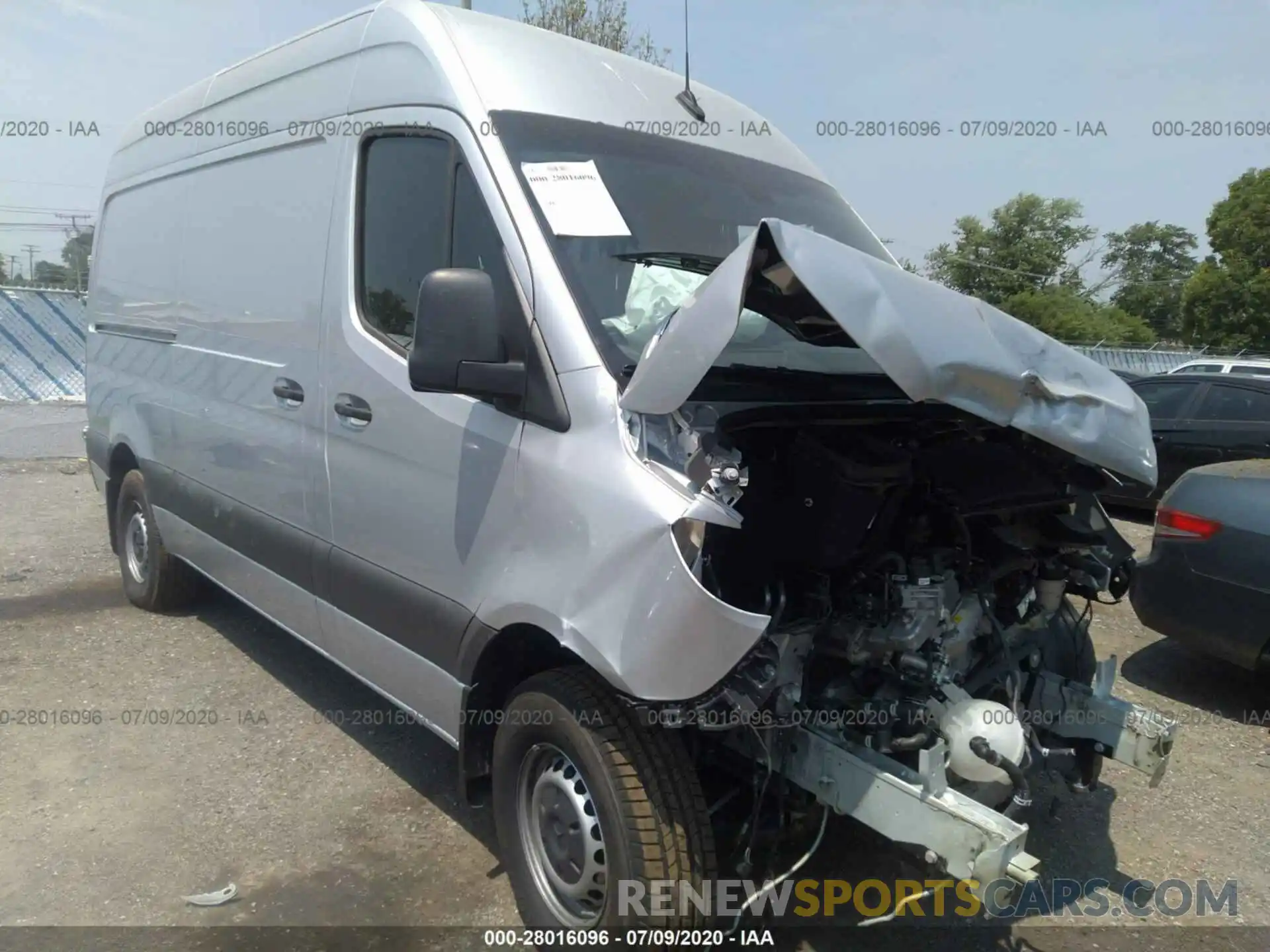 1 Photograph of a damaged car WD3PF0CD9KT015765 MERCEDES-BENZ SPRINTER 2019