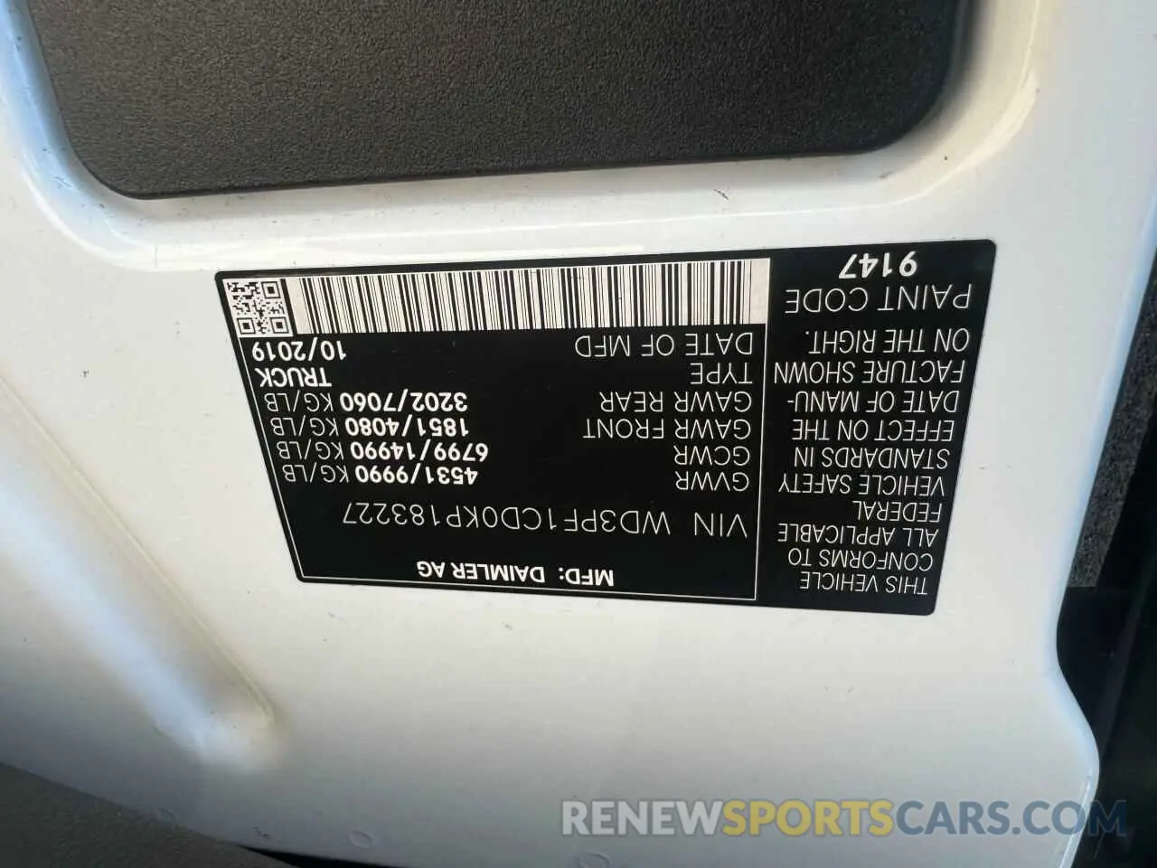 10 Photograph of a damaged car WD3PF1CD0KP183227 MERCEDES-BENZ SPRINTER 2019