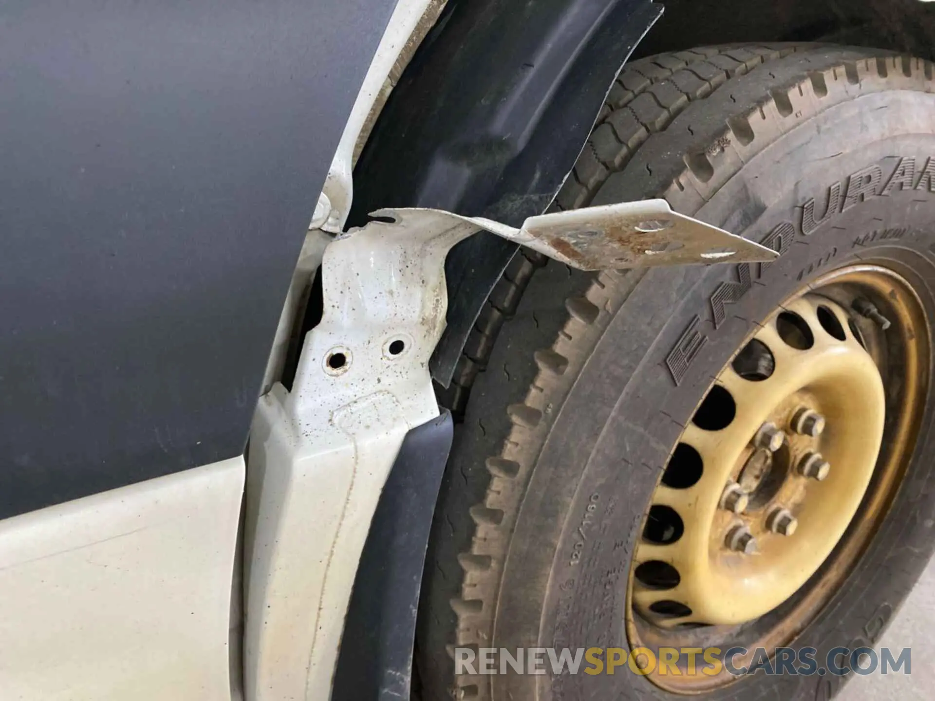 12 Photograph of a damaged car WD3PF1CD1KP050380 MERCEDES-BENZ SPRINTER 2019