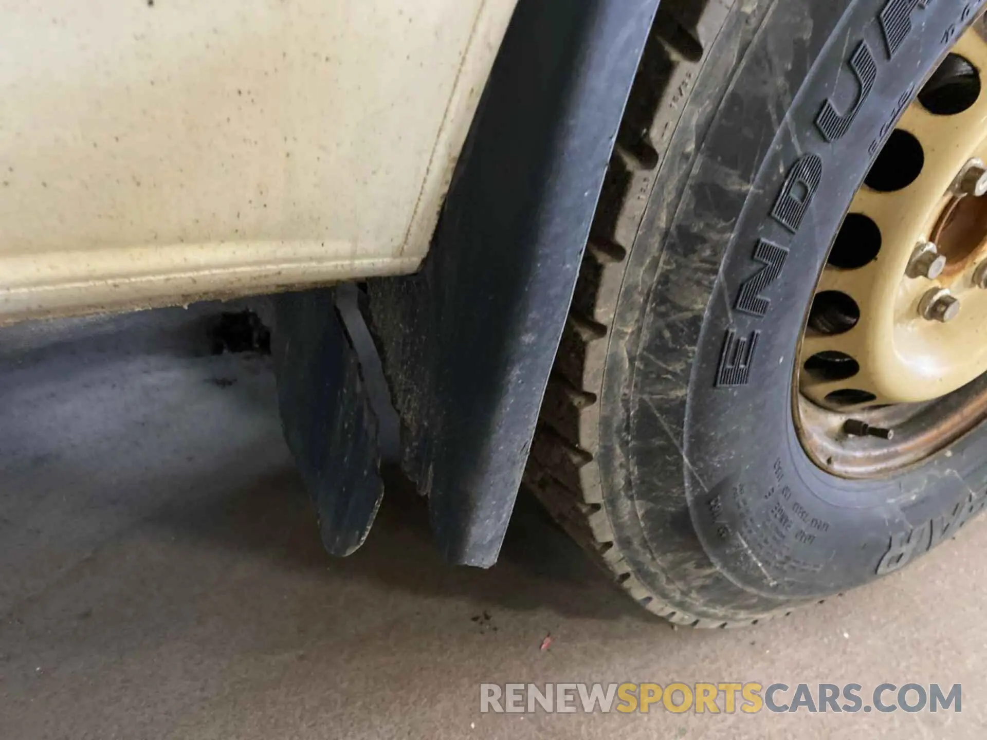 19 Photograph of a damaged car WD3PF1CD1KP050380 MERCEDES-BENZ SPRINTER 2019